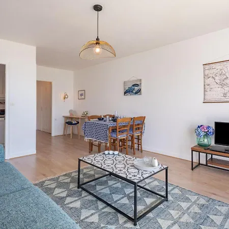 Les Trois Iles-7 By Interhome Apartman *